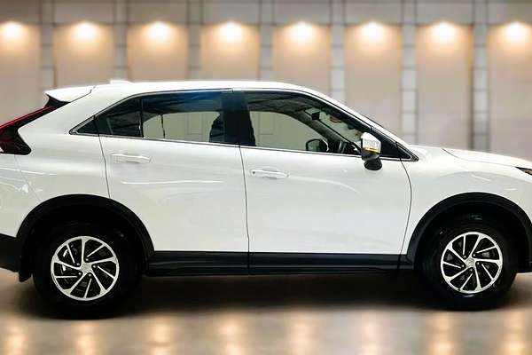 2024 Mitsubishi Eclipse Cross ES YB