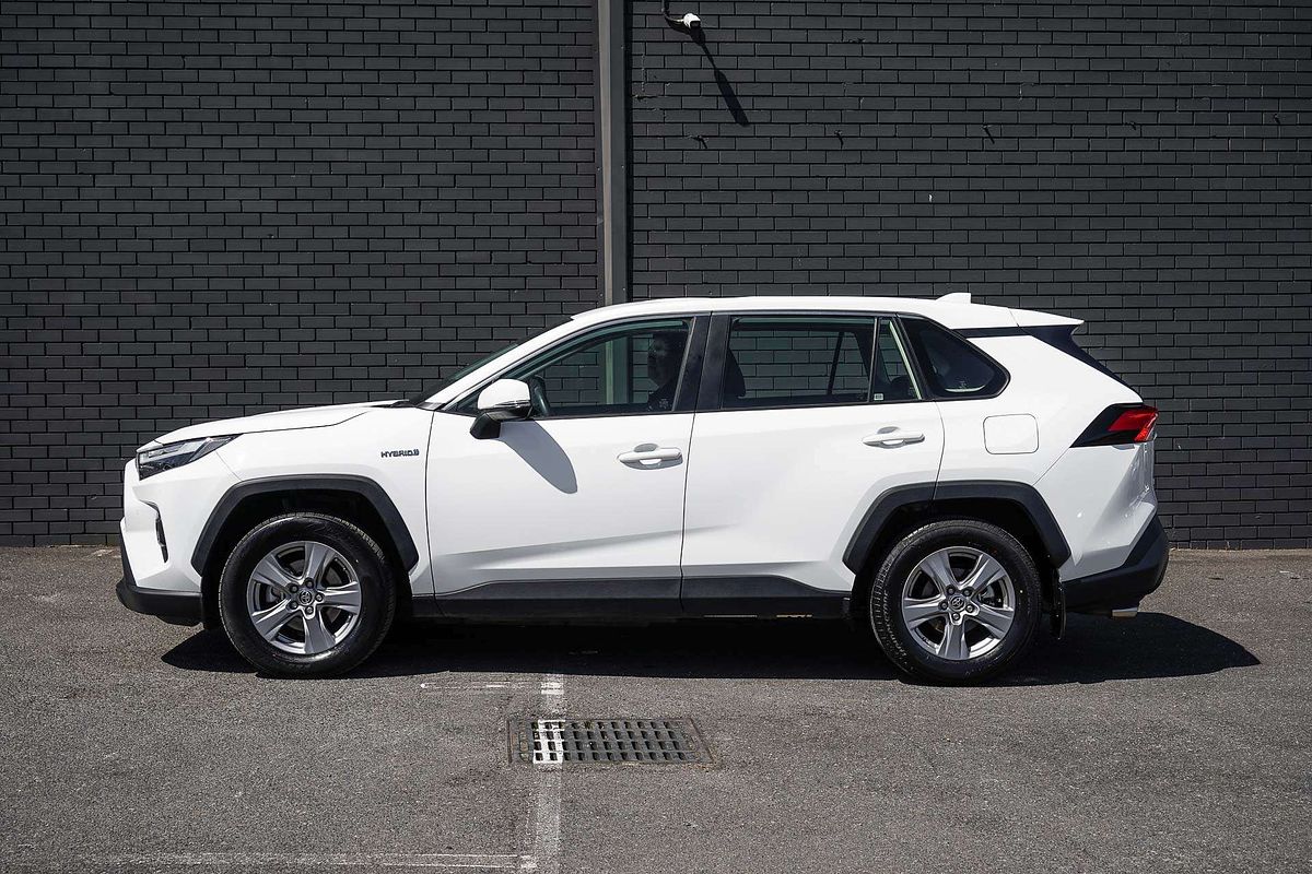 2024 Toyota RAV4 GX AXAH52R