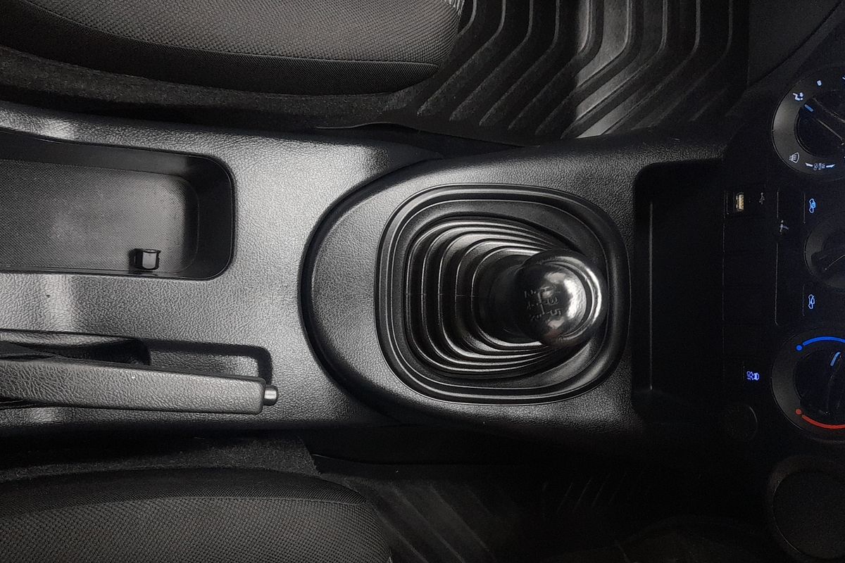 2022 Toyota Hilux Workmate TGN121R Rear Wheel Drive