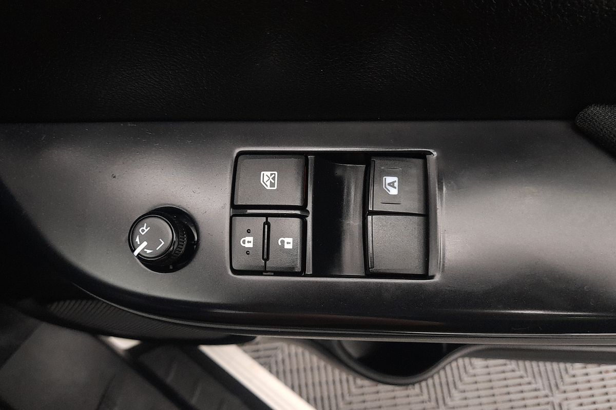 2022 Toyota Hilux Workmate TGN121R Rear Wheel Drive