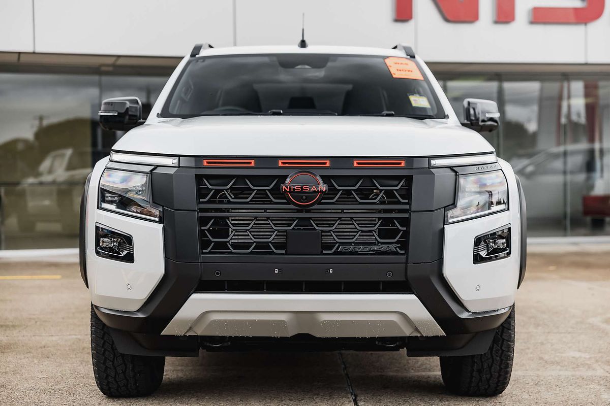 2025 Nissan Navara PRO-4X D23