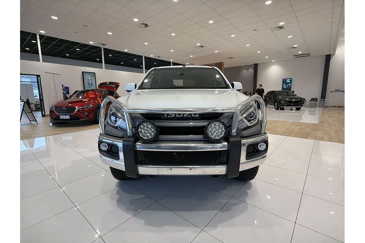 2020 Isuzu MU-X LS-M