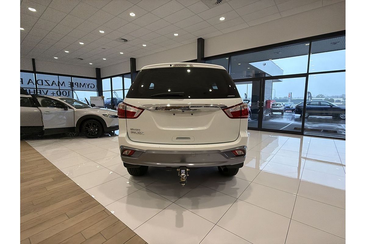 2020 Isuzu MU-X LS-M