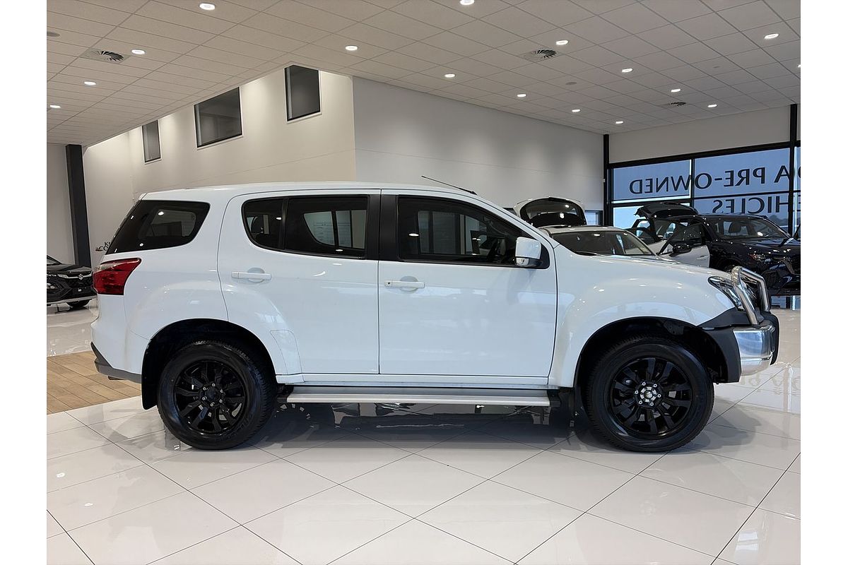 2020 Isuzu MU-X LS-M