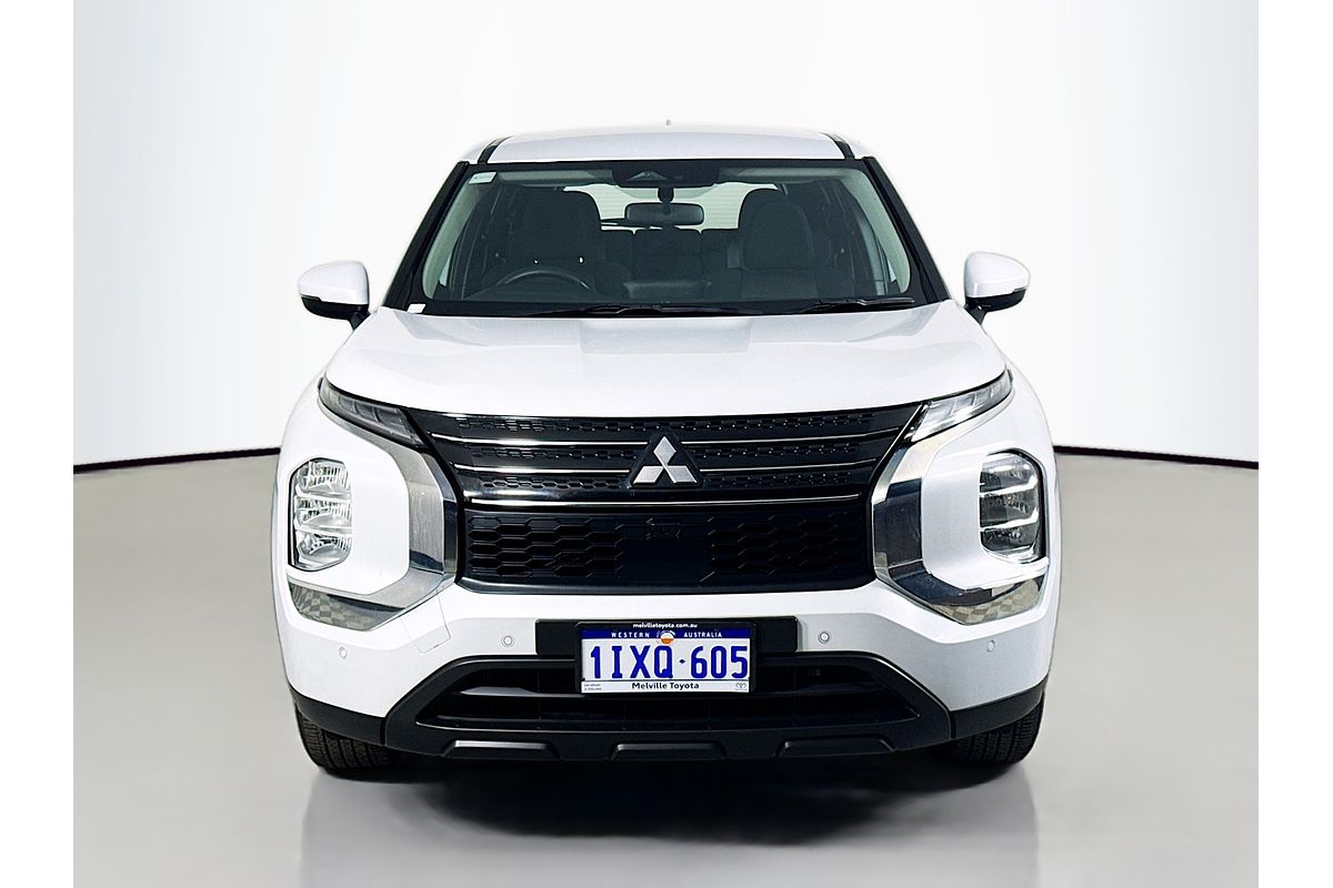 2024 Mitsubishi Outlander ES ZM