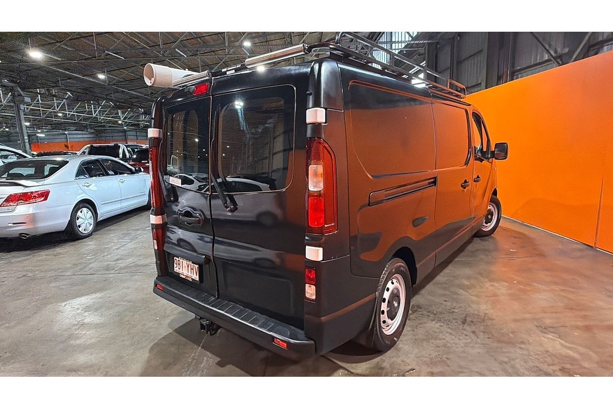 2018 Renault Trafic Formula Edition X82 LWB Low Roof