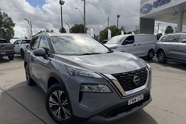2024 Nissan X-TRAIL ST-L T33