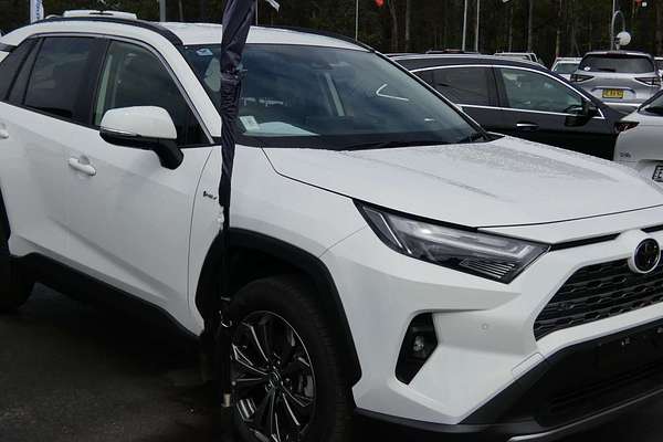 2024 Toyota RAV4 GXL AXAH52R