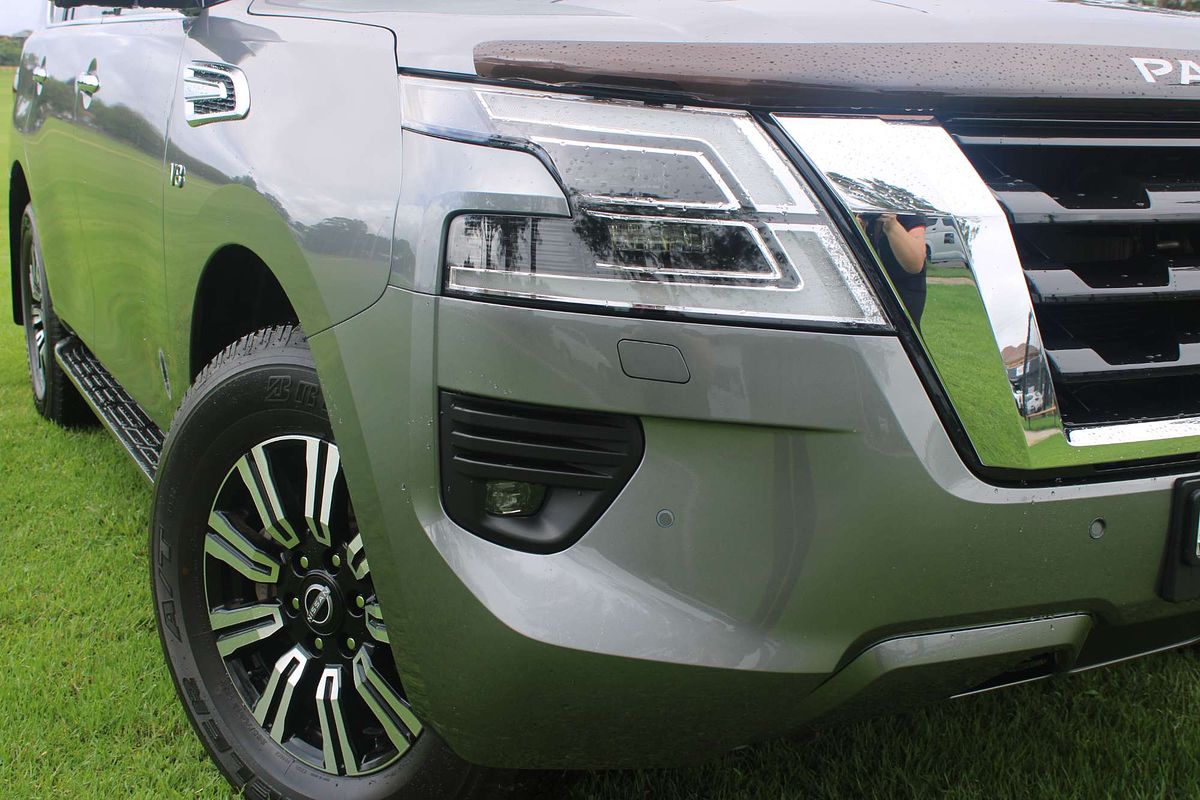 2022 NISSAN PATROL Ti (4x4) 7 SP AUTOMATIC 4D WAGON V8 2022 NISSAN PATROL Ti (4x4) 7 SP AUTOMATIC 4D WAGON V8