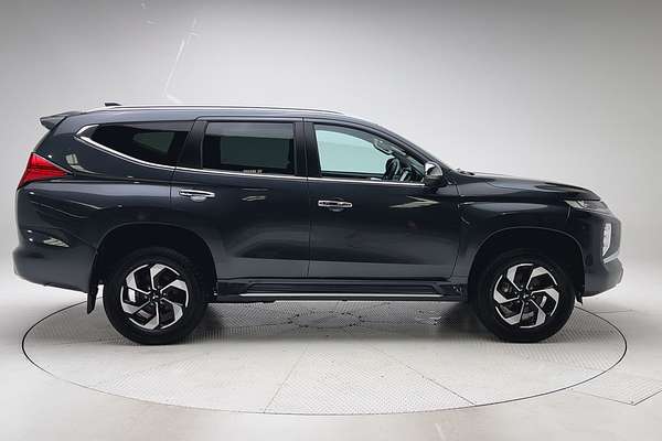 2024 Mitsubishi Pajero Sport Exceed QG thumb-2