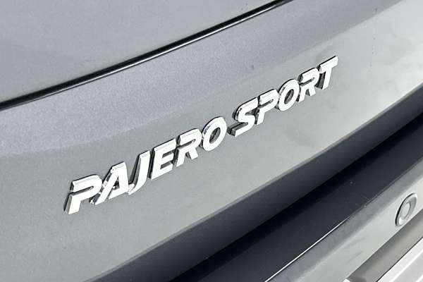 2024 Mitsubishi Pajero Sport Exceed QG thumb-21