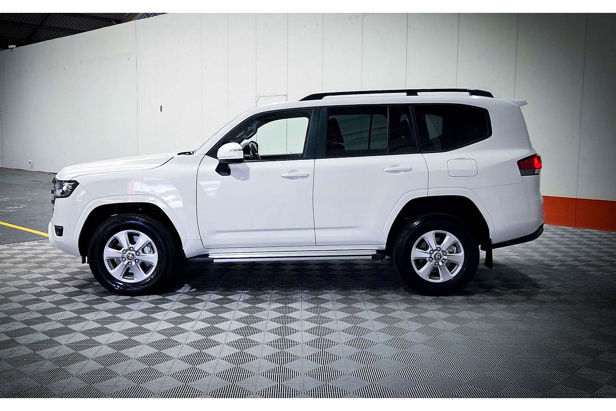2024 Toyota Landcruiser GXL FJA300R