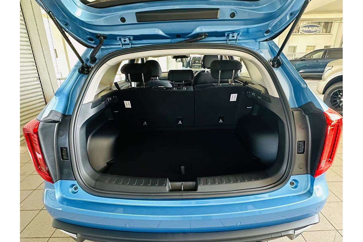 Jolion Facelift Premium Petrol Auto 4x2