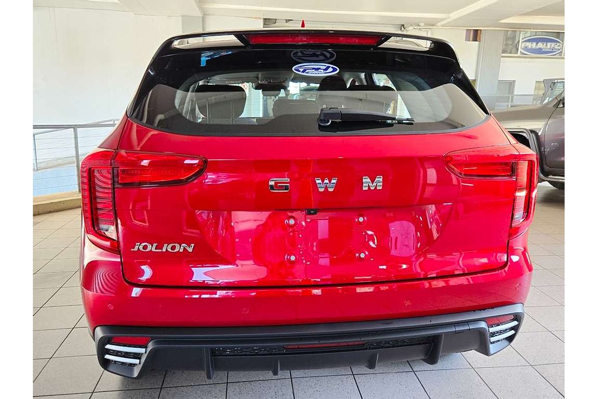 Jolion Facelift Premium Petrol Auto 4x2