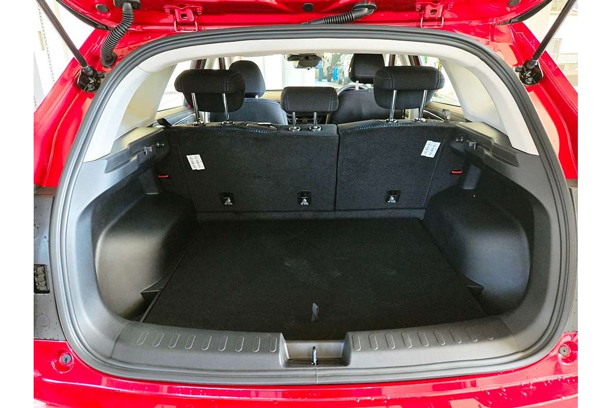 Jolion Facelift Premium Petrol Auto 4x2