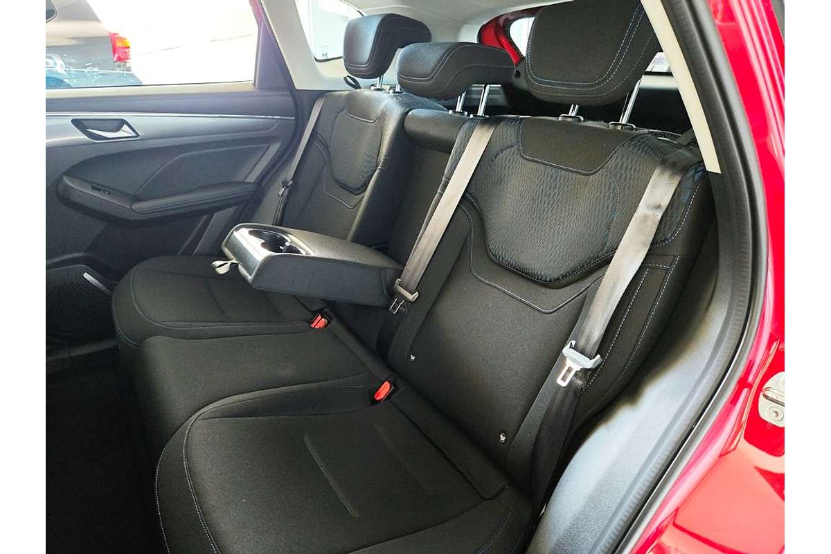 Jolion Facelift Premium Petrol Auto 4x2