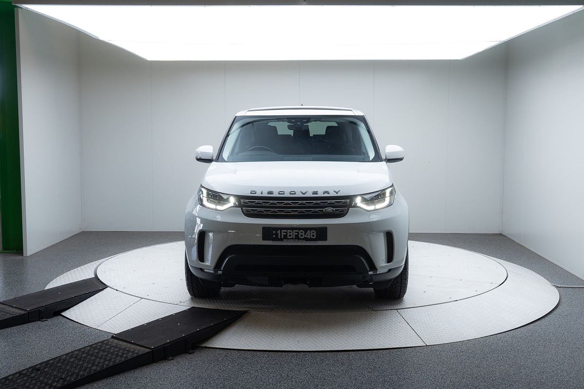 2017 Land Rover Discovery TD6 SE Series 5