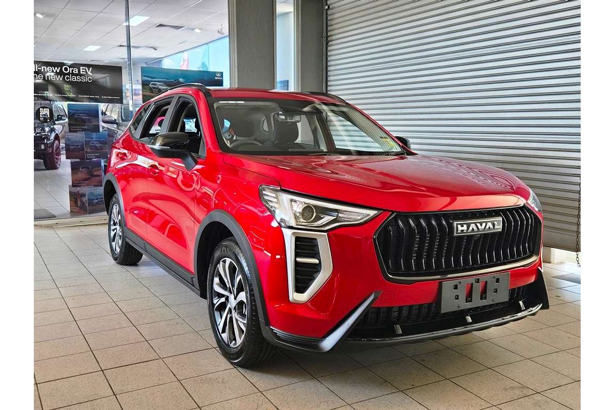 Jolion Facelift Premium Petrol Auto 4x2