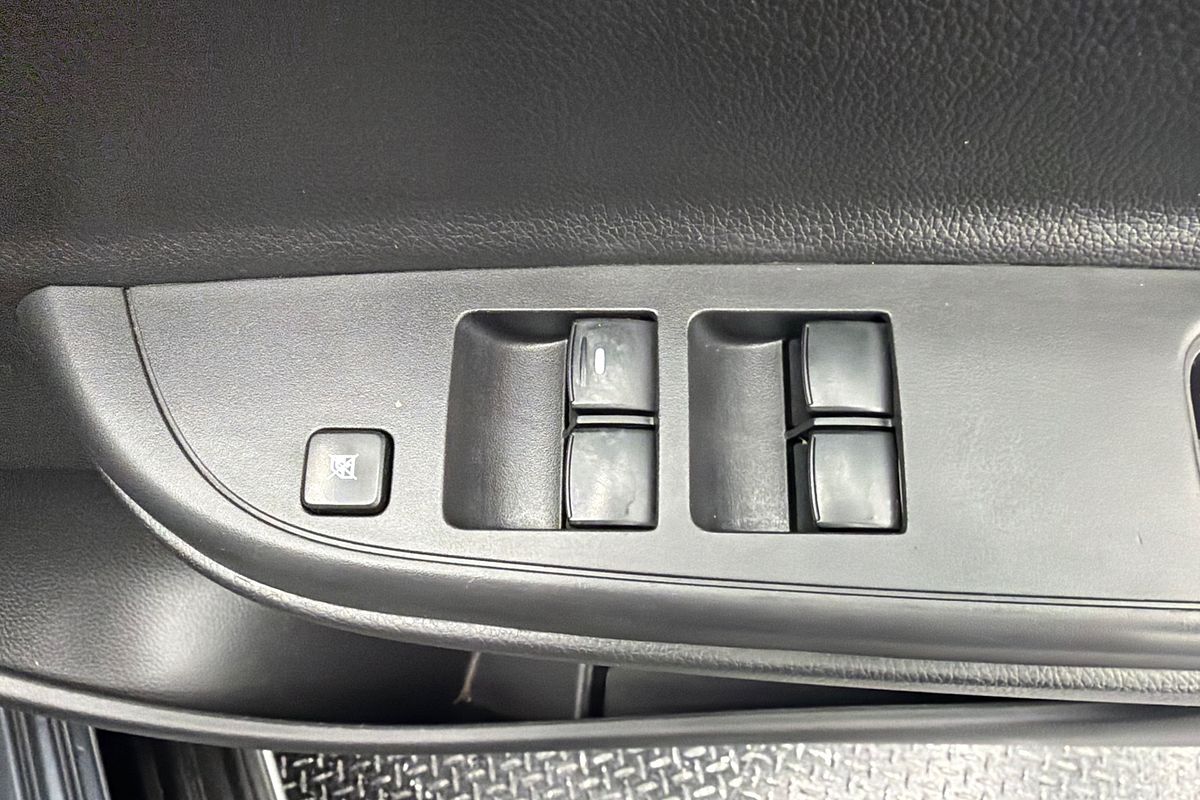 2020 Mitsubishi Triton GLX-R MR 4X4