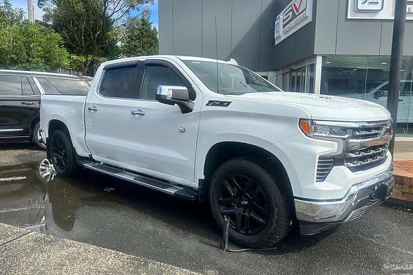 2025 Chevrolet Silverado 1500 LTZ Premium W/Tech Pack T1 4X4