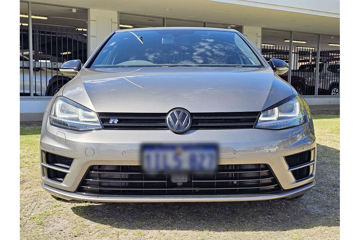 2014 Volkswagen Golf R 7