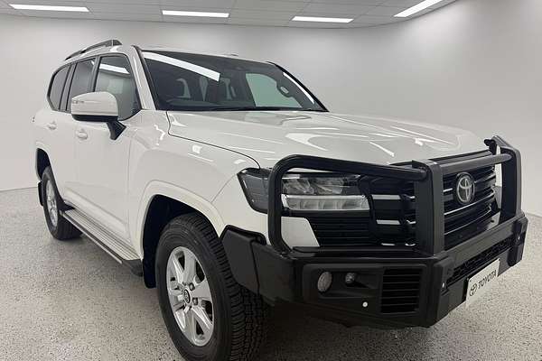 2024 Toyota Landcruiser GXL FJA300R
