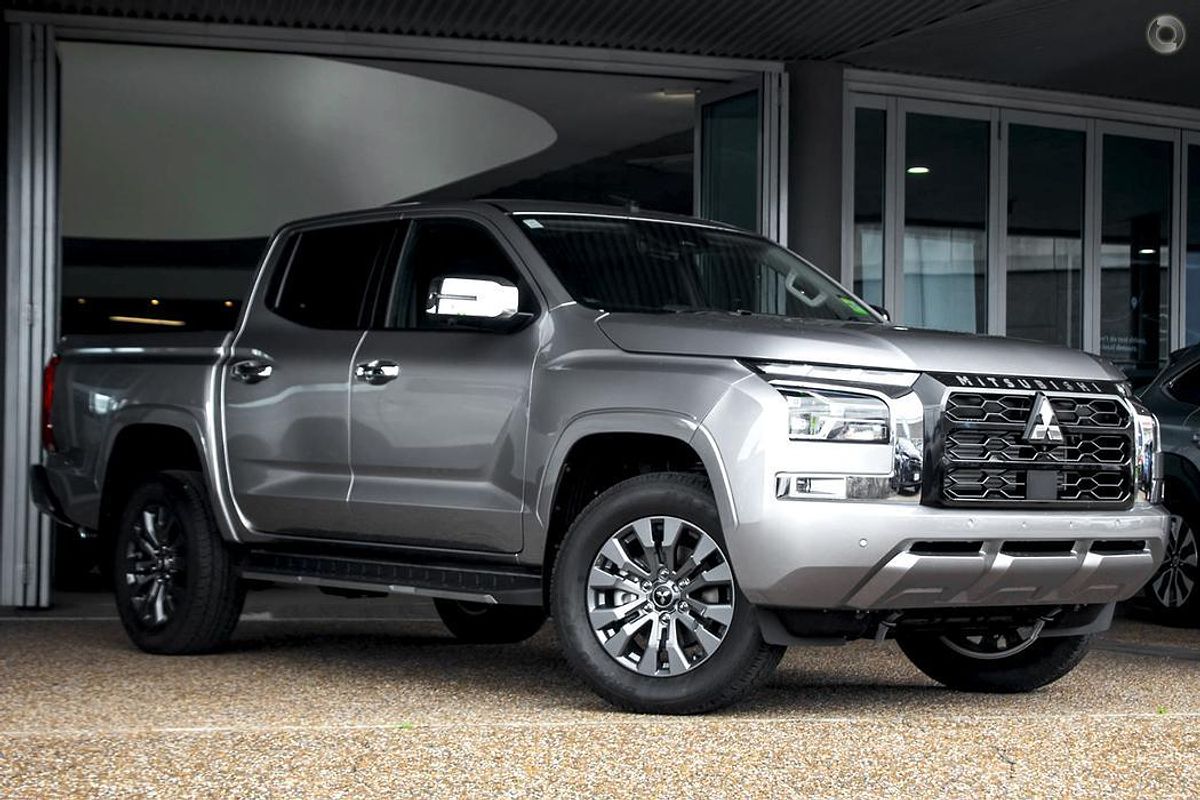 2025 Mitsubishi Triton GLS MV 4X4