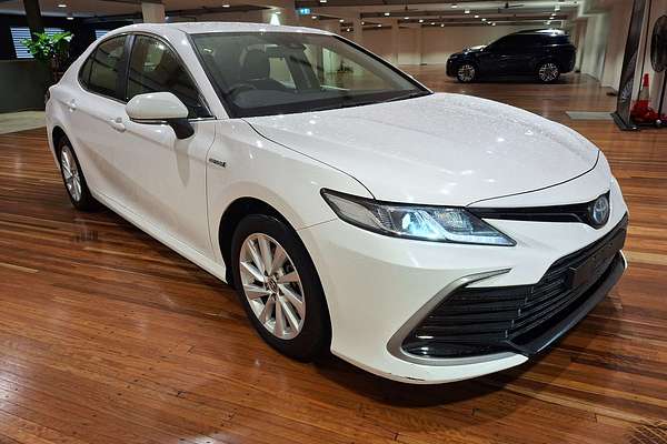 2024 Toyota Camry Ascent AXVH70R