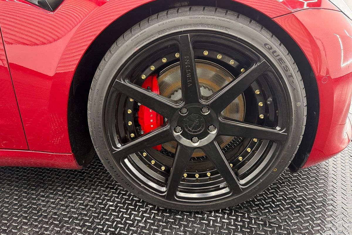 2023 Tesla Model 3 Performance