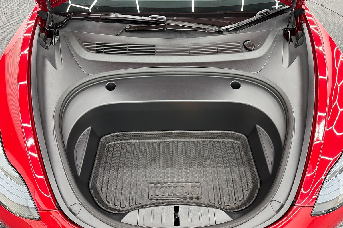 2023 Tesla Model 3 Performance