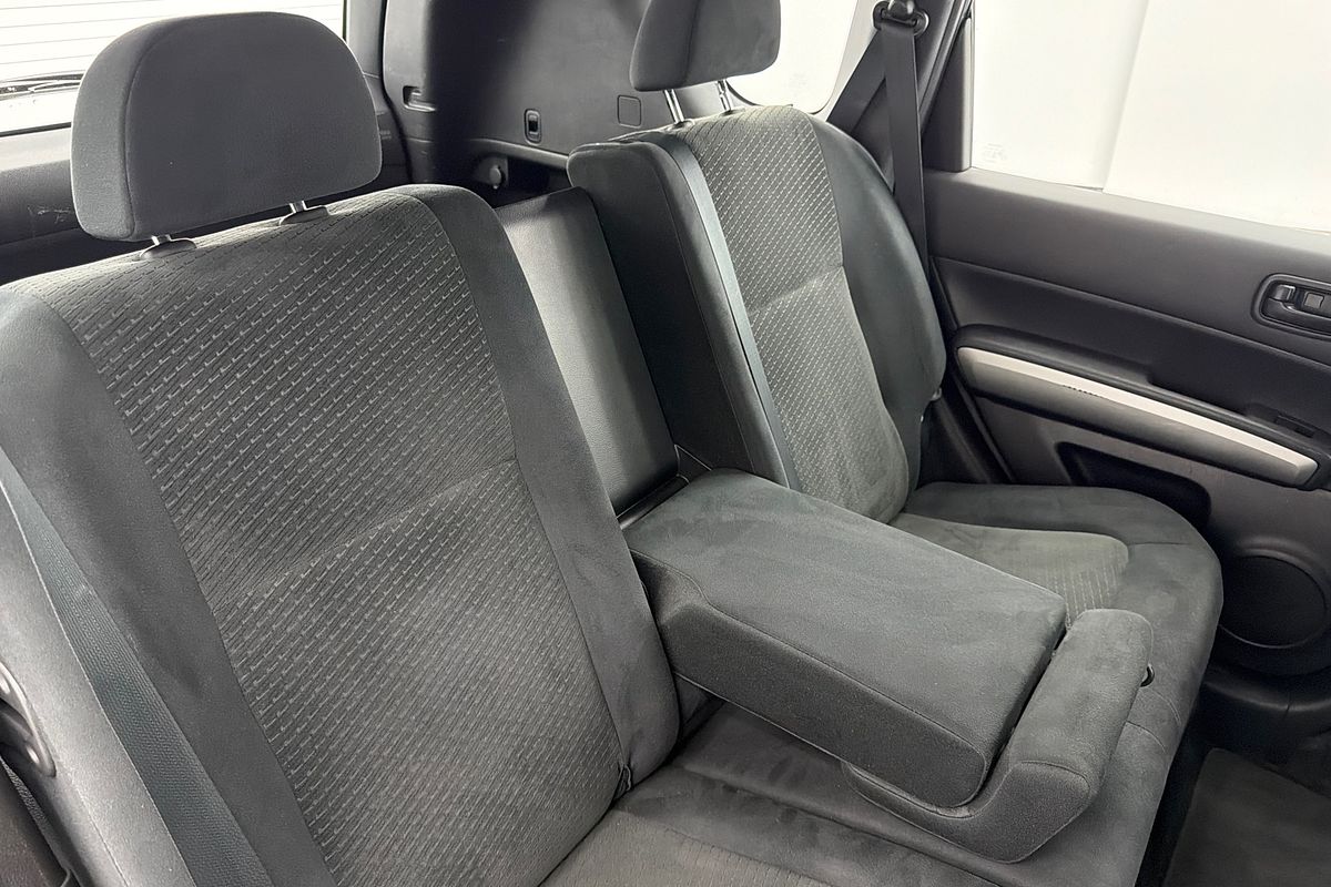 2010 Nissan X-TRAIL ST T31
