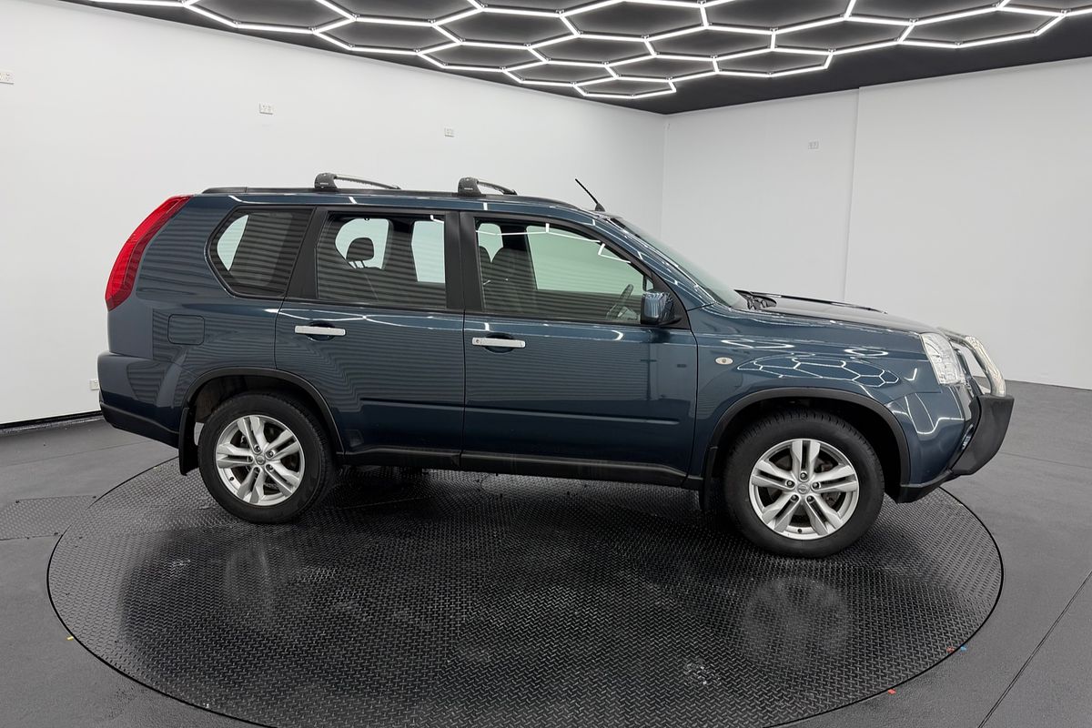 2010 Nissan X-TRAIL ST T31