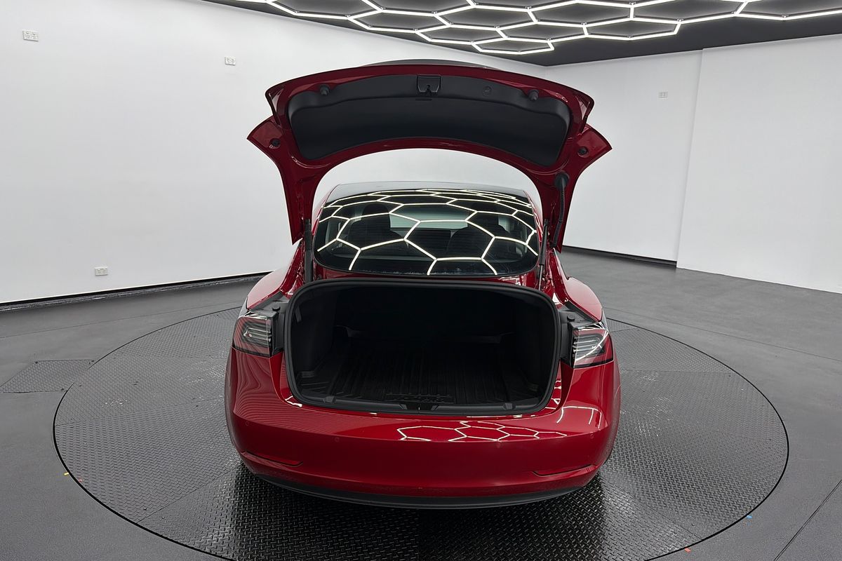 2023 Tesla Model 3 Performance