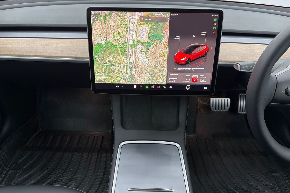 2023 Tesla Model 3 Performance