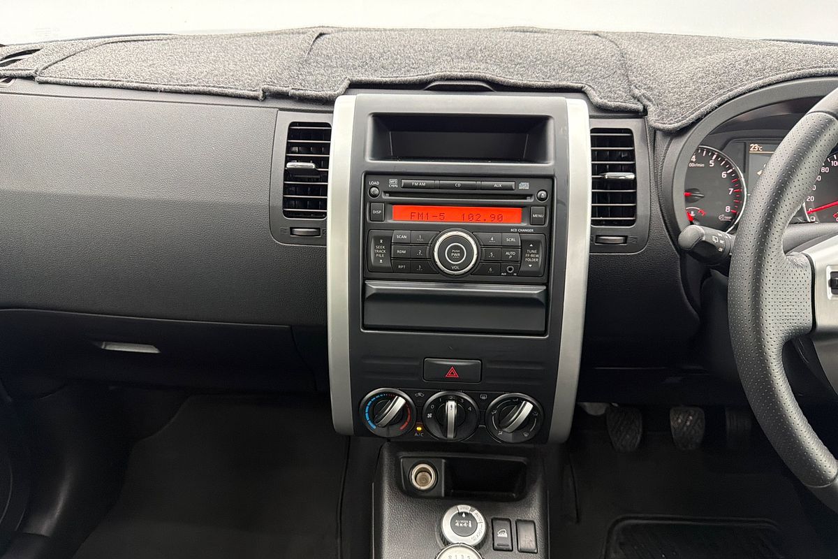 2010 Nissan X-TRAIL ST T31