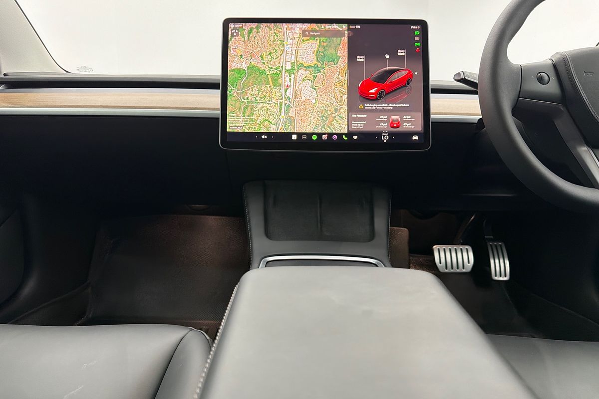 2023 Tesla Model 3 Performance
