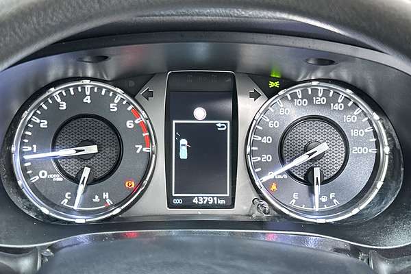 2021 Toyota Hilux Workmate TGN121R Rear Wheel Drive thumb-11