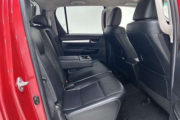 2016 Toyota Hilux SR5 GUN126R 4X4 thumb-11