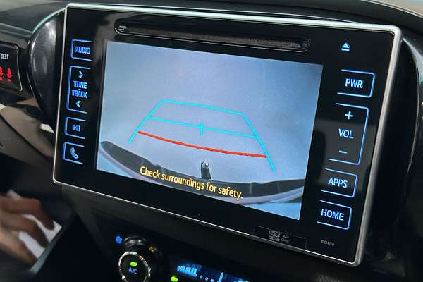 2016 Toyota Hilux SR5 GUN126R 4X4 thumb-14