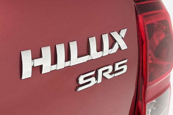 2016 Toyota Hilux SR5 GUN126R 4X4 thumb-21