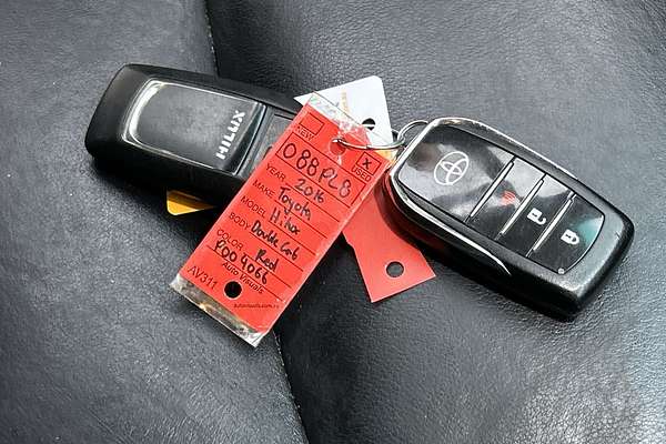 2016 Toyota Hilux SR5 GUN126R 4X4 thumb-22