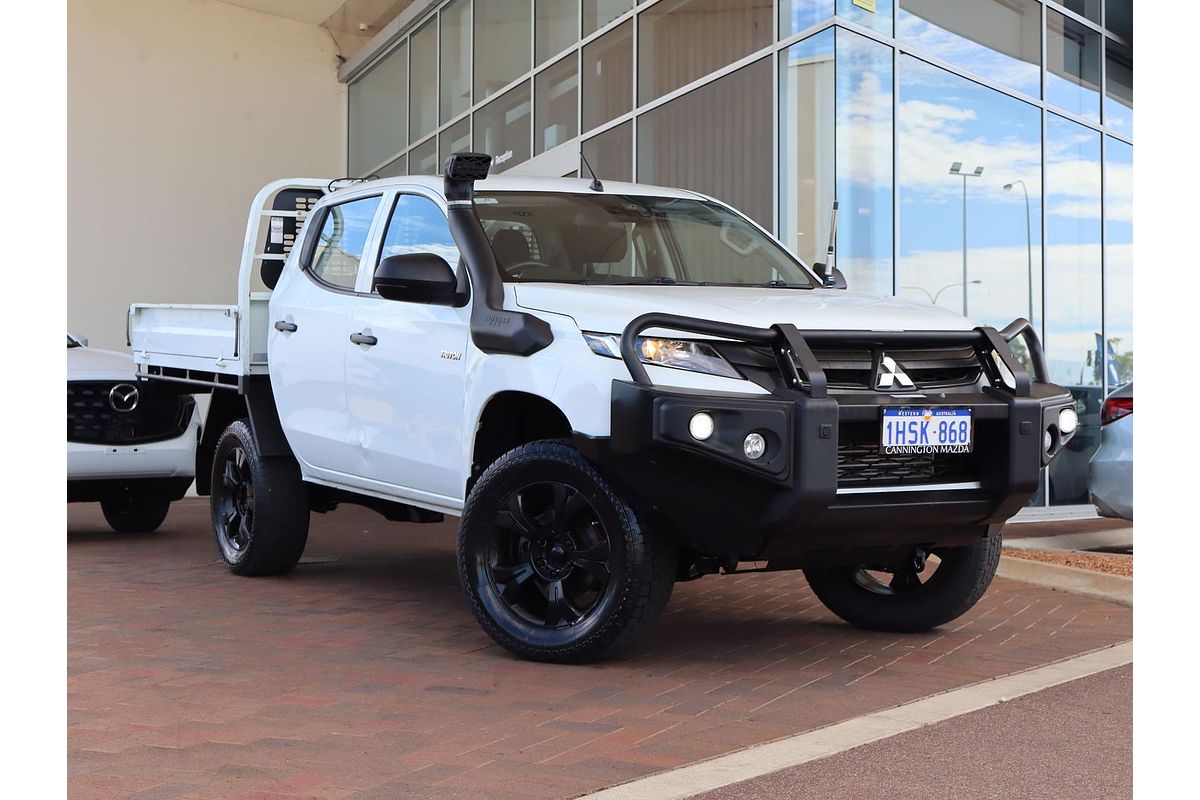 2022 Mitsubishi Triton GLX MR 4X4