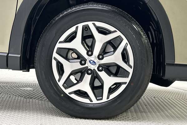 2024 Subaru Forester 2.5i S5 thumb-9