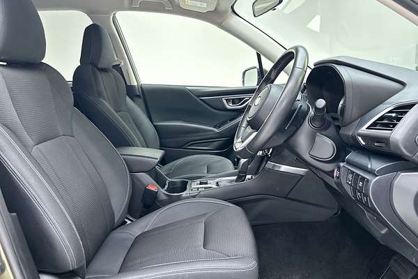 2024 Subaru Forester 2.5i S5 thumb-12