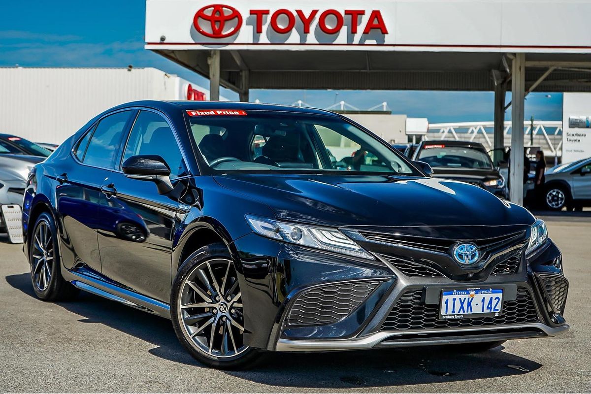 2024 Toyota Camry SL AXVH70R