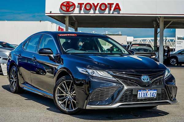 2024 Toyota Camry SL AXVH70R