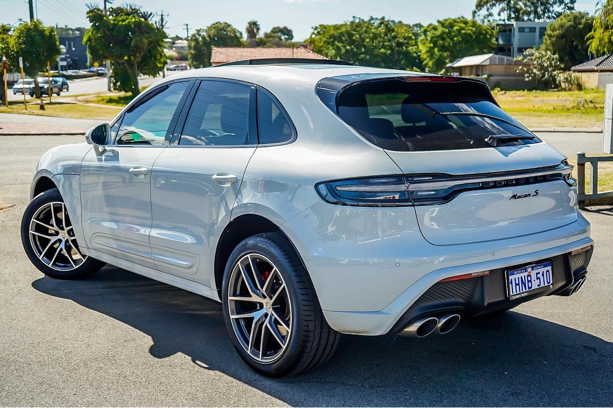 2022 Porsche Macan S 95B