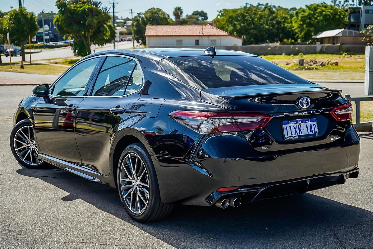 2024 Toyota Camry SL AXVH70R