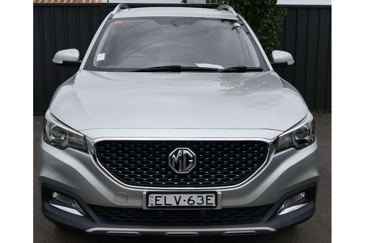 2020 MG ZS Essence AZS1