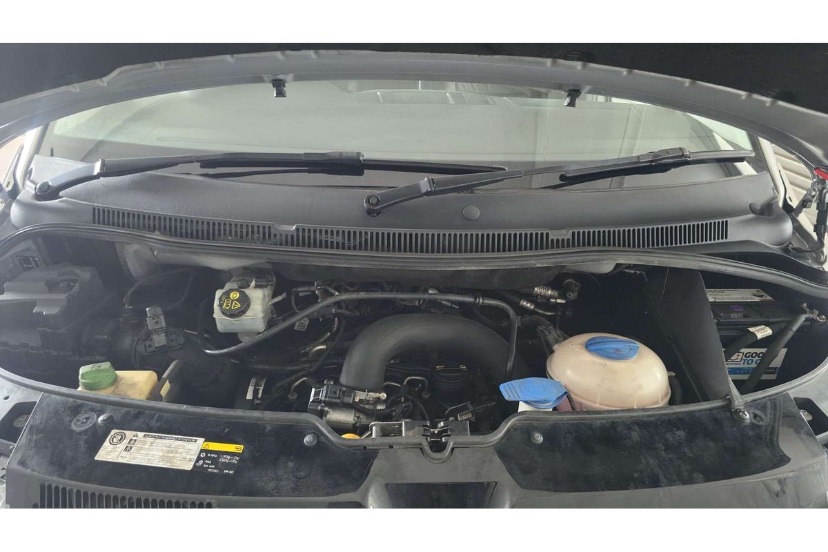 MULTIVAN T5 MY15 COMFORTLINE TDI340 2.0L DT4 DIESEL TURBO F/INJ 7 SP AUTO DIRECT SHIFT 4D WAGON 